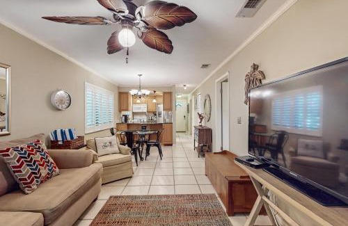 Ocean Woods Apartment | Peacock Beach Villa