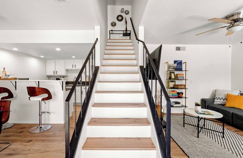 South Mountain House | Peakview Basecamp: 2-Bedroom, Mountain View, Pool, & Close to Casinos & Downtown