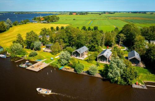 Grou House | Pean-buiten Waterlodges