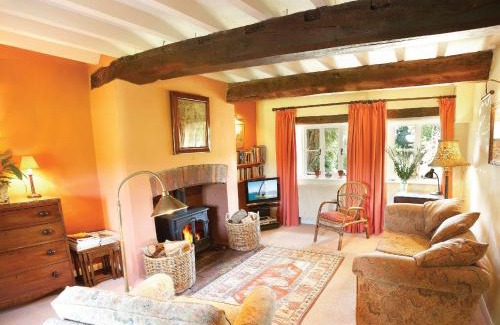 Aldborough House | Pear Tree Cottage Norfolk