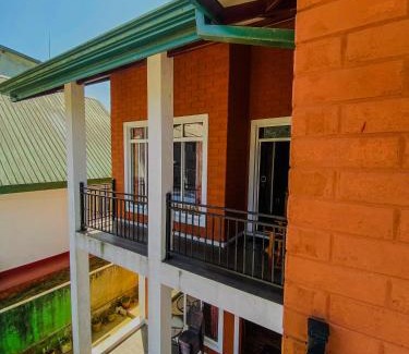 Katukitula Bed & Breakfast | Pearl Shine Bungalow