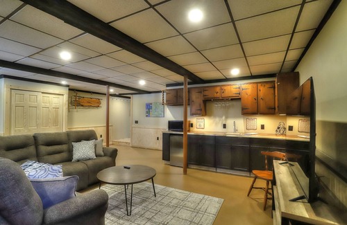 Rangeley Plantation House | Pebble Cove - private lakefront on Mooselookmeguntic Lake
