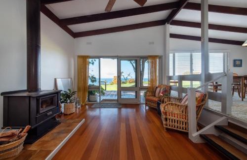 Flinders House | Pebble Views by Property Mums