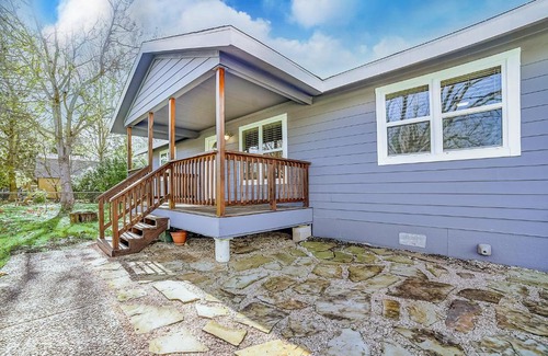 New Braunfels House | Pecan Row Getaway