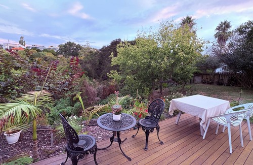 St. Heliers Apartment | Pecefuuite wth Bus