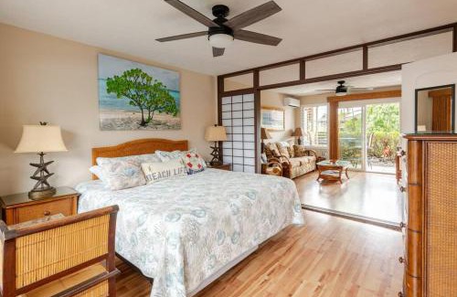 Kailua-Kona Apartment | Peek-a-boo Ocean View 1br1ba AC Condo Kona Shores