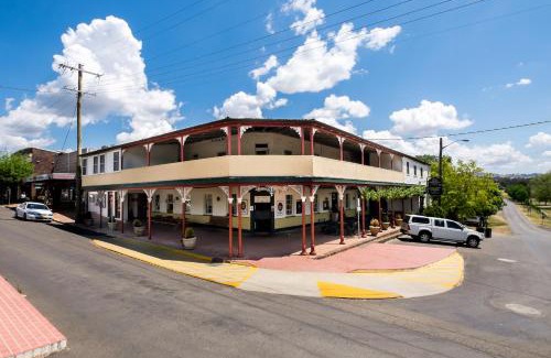 Nundle Hotel | Peel Inn Hotel Nundle