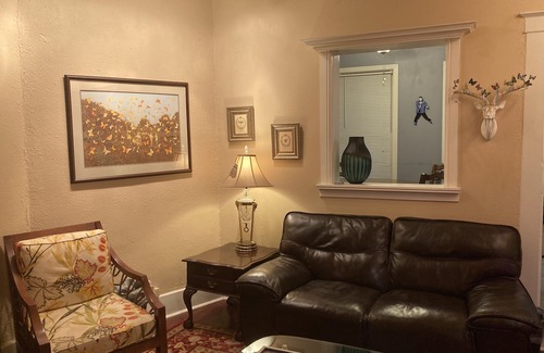 Crosstown Apartment | Pegasus Lair Upper Floor Midtown/Crosstown/Crosstown Concourse