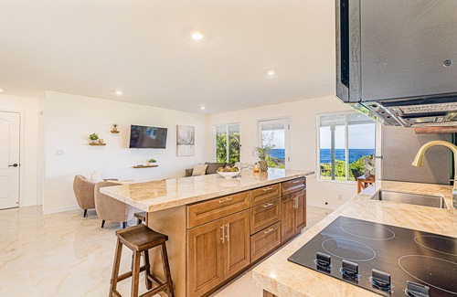 Keaau House | Pele's Paradise- Absolute Oceanfront Paradise with Air Conditioning!