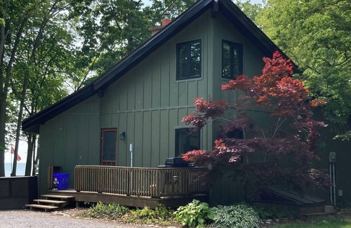Kingsville Cottage | Pelee Cabana: Private beach front property with stunning nightly sunsets