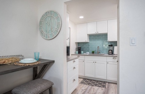 Sarasota Condo | Pelican Gardens Studio 3 on Lido Key