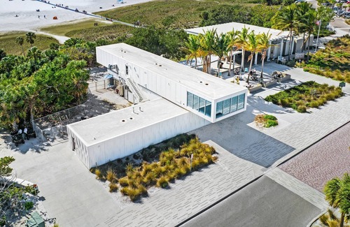 Sarasota Condo | Pelican Gardens Studio 3 on Lido Key