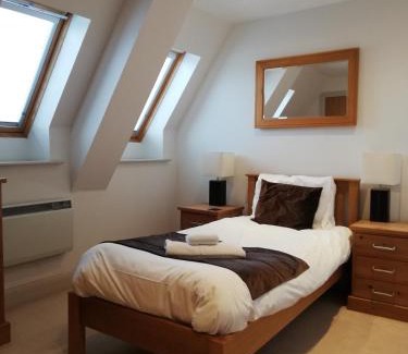 Newbury Apartment | Pelican House is an exclusive contemporary development