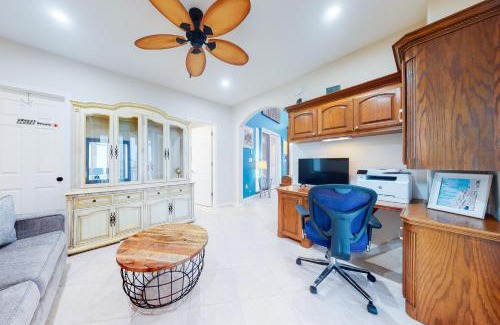 Port Isabel House | Pelican Point