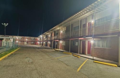 Pharr Hotel | Pen Ann by Capital O Pharr - McAllen, TX near I-2