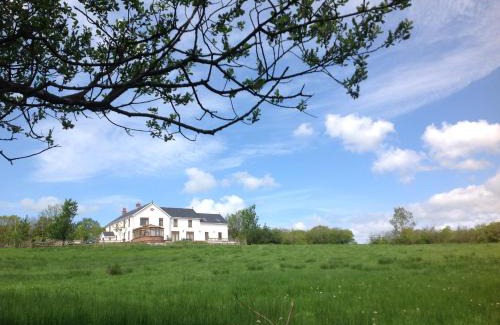 Pont-ar-gothi Apartment | Penddaulwyn Uchaf Farm # Carmarthenshire