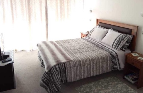 Cavancha Apartment | Peninsula Building, steps from Cavancha Beach