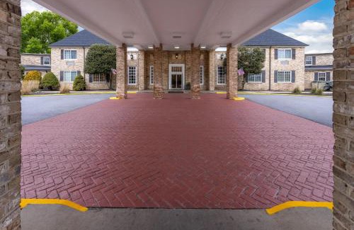 Wormleysburg Hotel | Penn Harris Hotel Harrisburg, Trademark by Wyndham