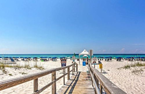 Pensacola Beach Apartment | Pensacola Beach Penthouse with View and Pool Access!