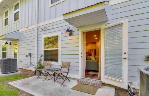 Pine Forest House | Pensacola Retreat with Pool Access, 20 Mi to Beach