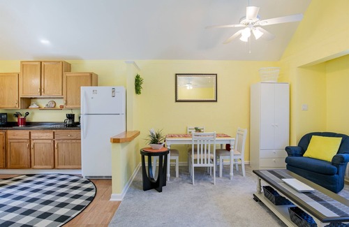 North Northwest Pensacola Apartment | Pensacola Studio Apt near UWF Beaches & Downtown