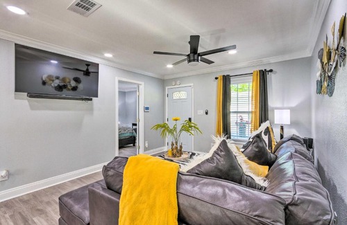 Pensacola Apartment | Pensacola Vacation Rental Close to Beaches!
