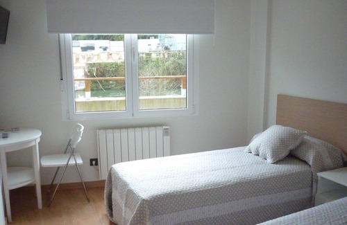 Sarria Hostel | Pensión Albergue Puente Ribeira - Hostel