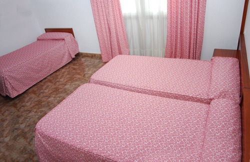 Campoo de Yuso House | Pensión El Carloto