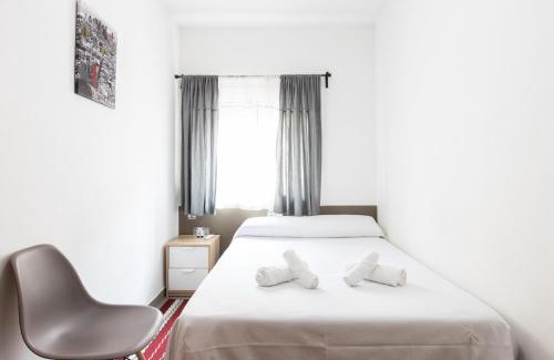 Canovelles House | Pensión Galicia