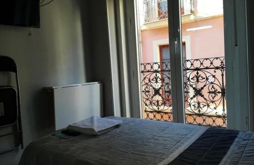 Logrono Historic Centre House | Pensión La Bilbaina - Albergue Logroño