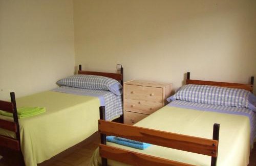 Gijon-Este House | Pensión Los Pinos Gijón