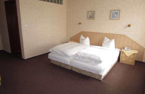 Radeberg Hotel | Pension Am Heiderand
