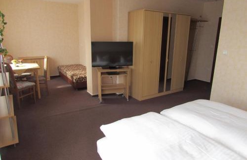 Radeberg Hotel | Pension Am Heiderand
