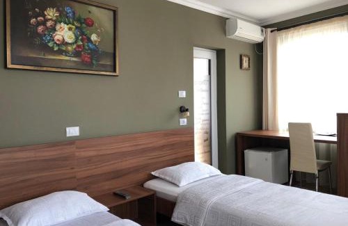 Sanmartin House | Pension Aroma