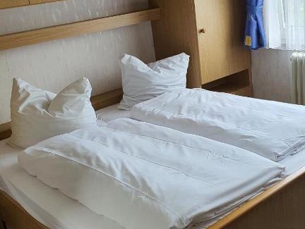 Waldeck House | Pension Backhaus