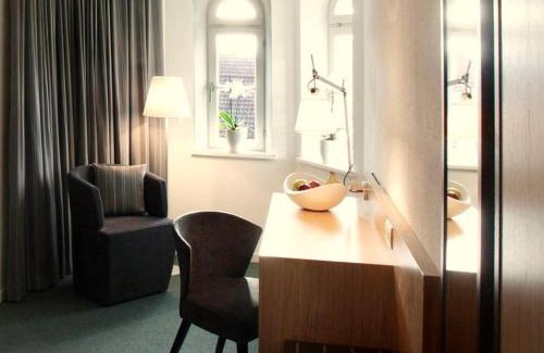Vilsbiburg Bed & Breakfast | Pension Cafe Konrad