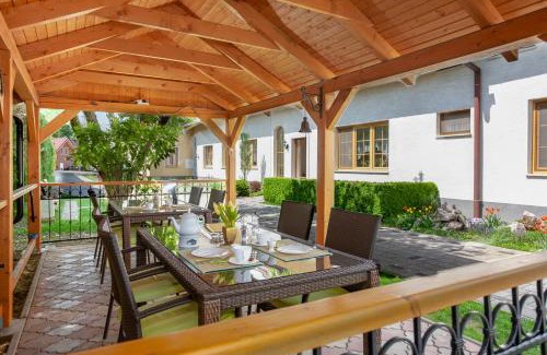 Banka House | Pension Danninger