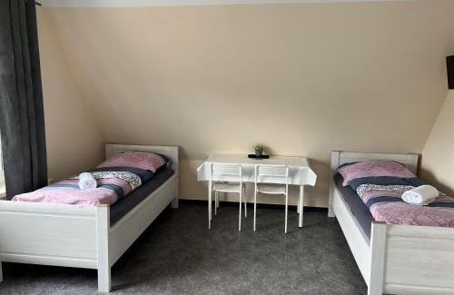 Buende House | Pension Highway Bünde 2