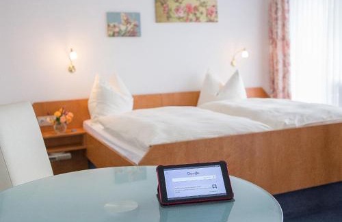 Bad Soden-Salmuenster Apartment | Pension Huttental