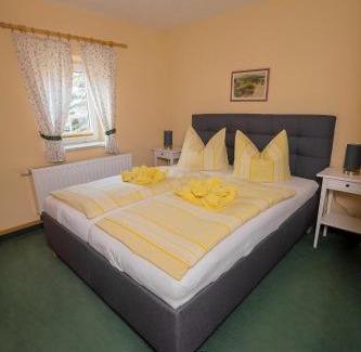 Jonsdorf House | Pension Immergrün