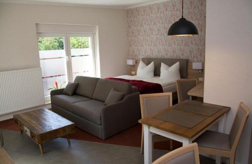 Weinboehla House | Pension Kalinde