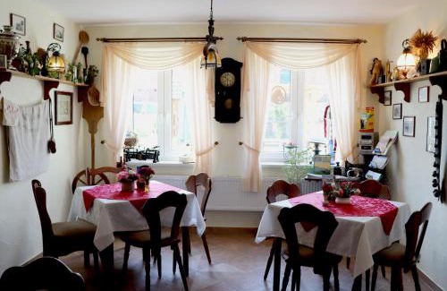 Klietz House | Pension Kuhn