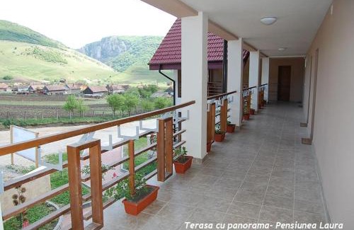Petrestii de Jos House | Pension Laura Cheile Turzii