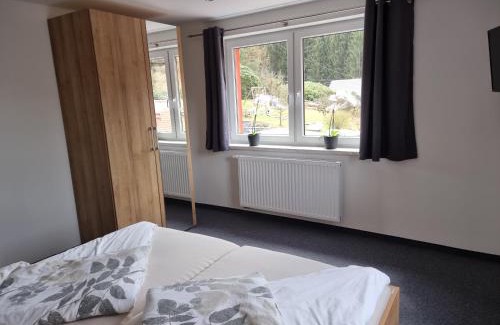 Niederrathen House | Pension "Lug ins Land"