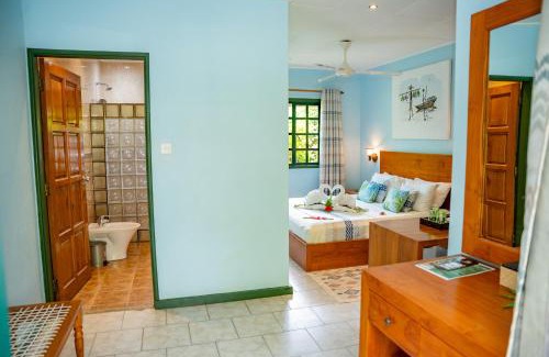 La Digue House | Pension Michel