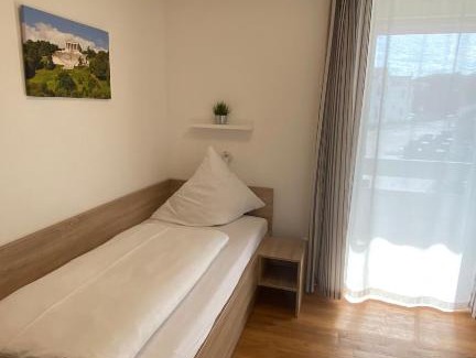 Bad Abbach House | Pension Rathaus