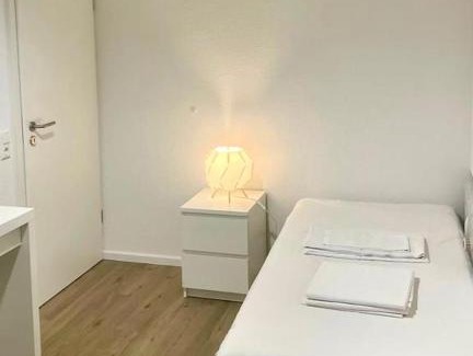 Reutlingen Apartment | Pension RD Reutlingen