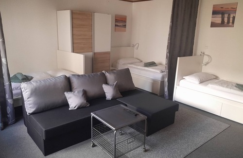 Hunstetten House | Pension Zum Adler