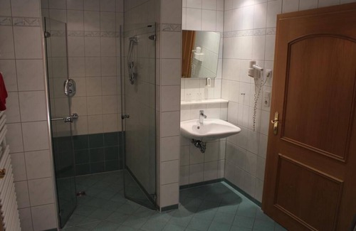 Eichicht House | Pension Zur Grünen Eiche