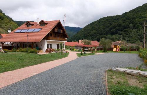 Rau Sadului House | Pensiune agroturistica Casa cu Povesti Rau Sadului